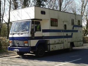 a357dut,ford,cargo,0711